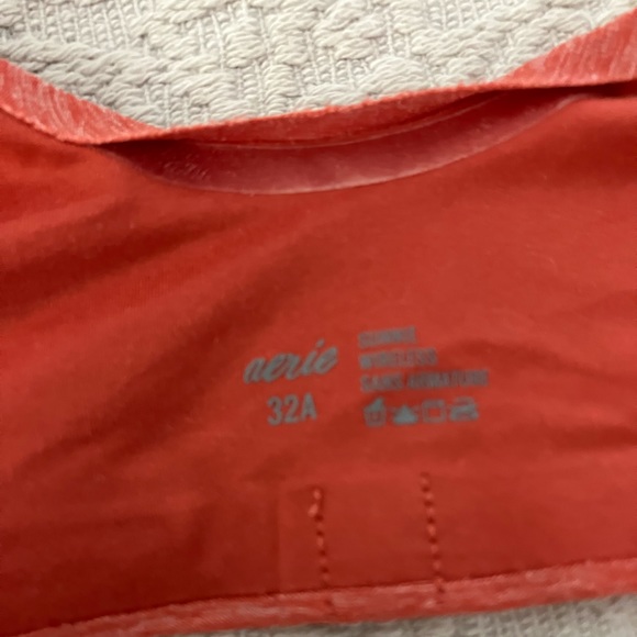Aerie Sunnie Wireless Lightly Lined Bra - 32A - Picture 9 of 9